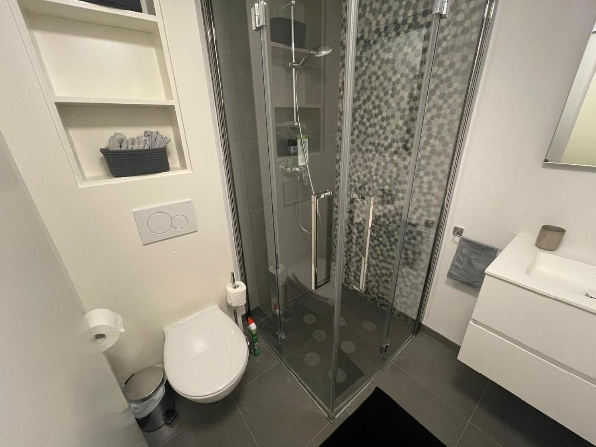 Apartment Les Duplex De La Place Des Ecoles Spa