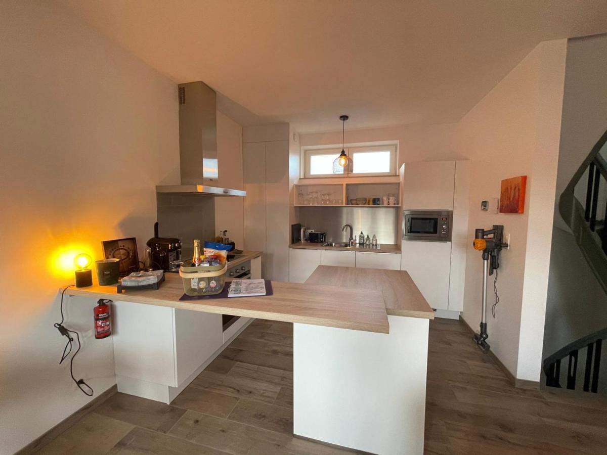 Les Duplex De La Place Des Ecoles
