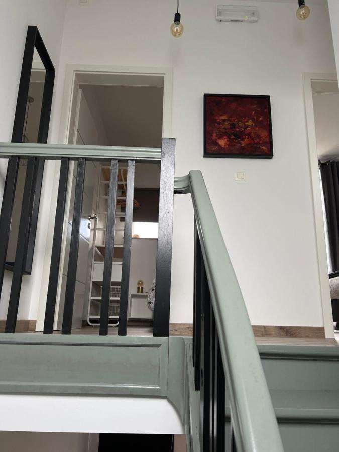 Les Duplex De La Place Des Ecoles