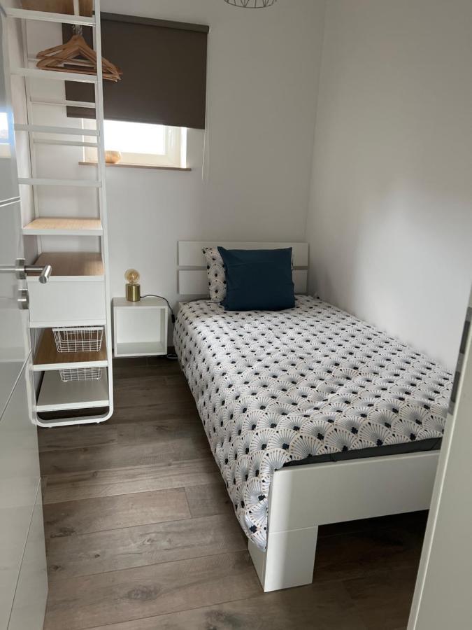 Les Duplex De La Place Des Ecoles Apartment